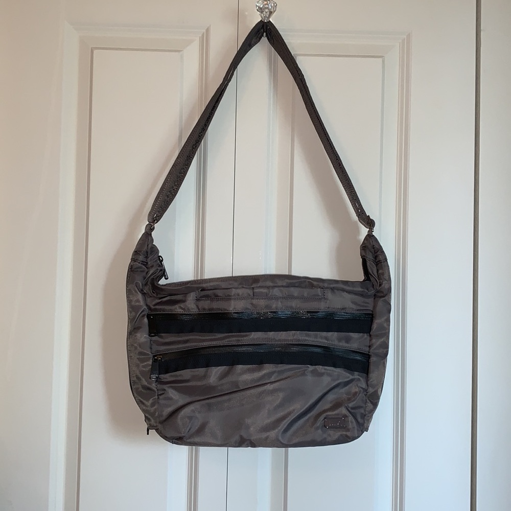 LUG Trooper Crossbody